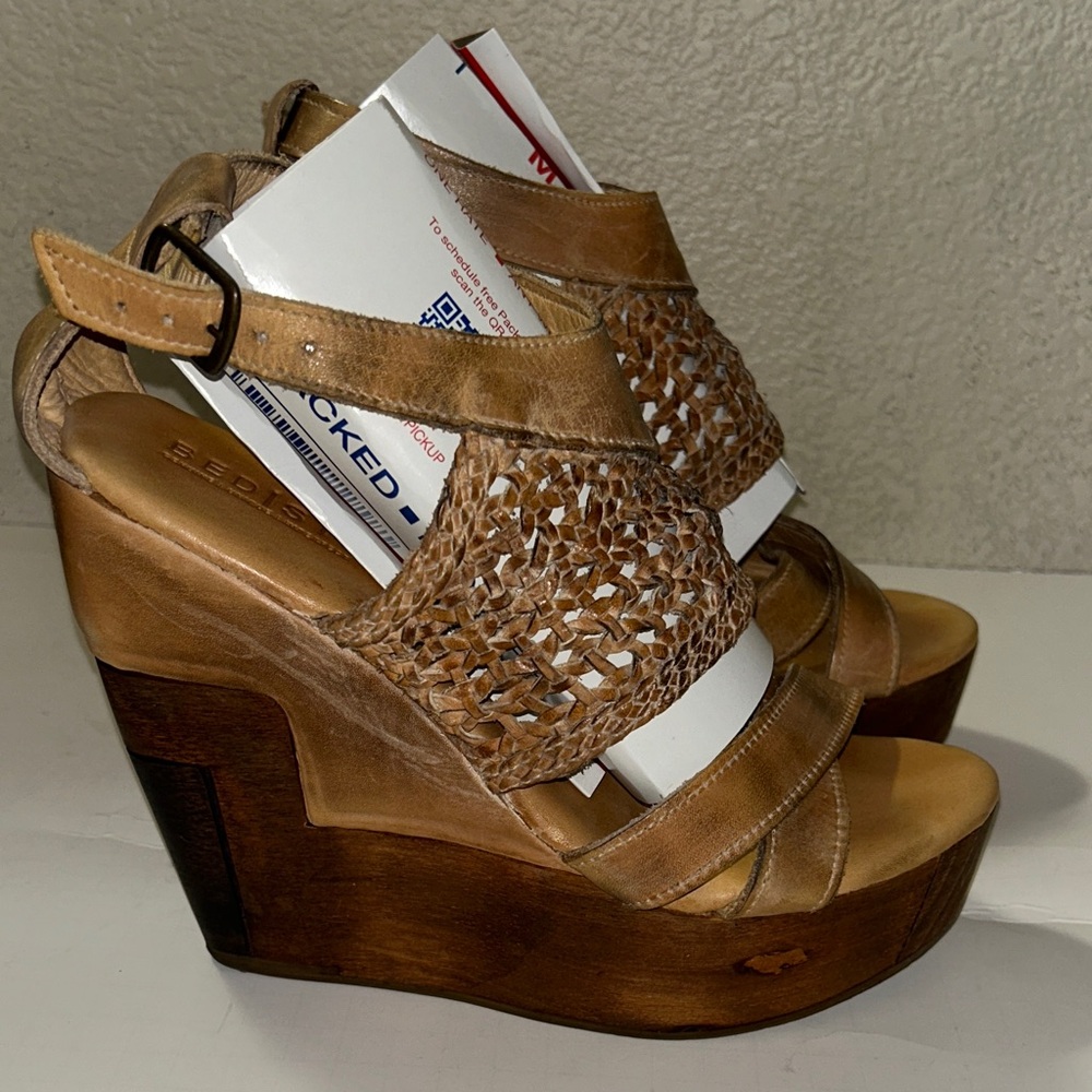 BED /STU Tan Woven Wedge Sandals